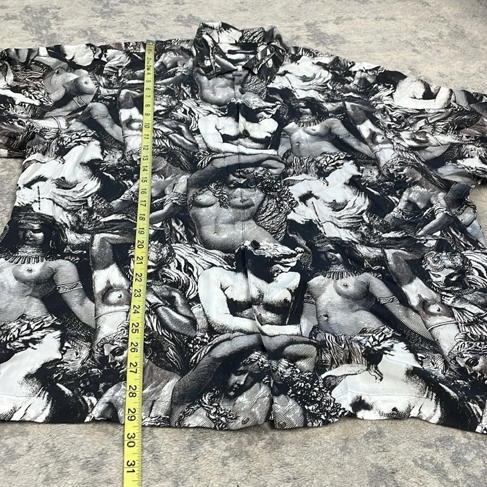 New Undercover Statue Print Short Sleeve Button Up Shirt Mens Sz 5